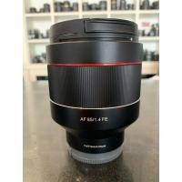 ราคา Samyang 85 mm F1.4 FE. ตำหนิ มีรอยถลอกนิดหน่อย ตามบอดี้ หน้าเลนส์มีรอย ขนแมวนิดหน่อย ✅ 13328 for Sony (25272873351)