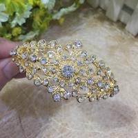 ราคา รัดต้นแขนสีทอง ลายดอกพิกุลใหญ่ (1101295900)