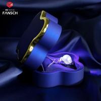 ราคา ใหม่โคลเวอร์สี่ใบสเปรย์ทาสีกล่องไฟ นํา ส่องสว่างแหวนกล่องที่กําหนดเองทองขอบเพชรกล่องแหวนสร้อยคอกล่องจี้ (41303614400)