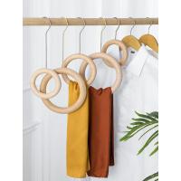 ราคา ชั้นวางผ้าพันคอไม้เนื้อแข็งทรงกลมสำหรับร้านเสื้อผ้า คลิปแขวนผ้าพันคอ ชั้นวางผ้าพันคอไหม ชั้นวางเสื้อผ้ารูปตัว S ไม้แท้ CJFK (25194972613)