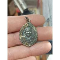 ราคา เหรียญหลวงปู่คร่ำ วัดวังหว้า รุ่นสร้างเจดีย์ชุบนิเกิ้ลปี 37 (25287016306)