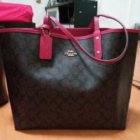 ราคา COACH TOTE 17 นิ้ว กลับด้าน (1308061143)
