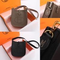 ราคา A01/ กระเป๋าถือ กระเป๋าสะพายไหล่ สะพายข้าง แฟชั่น (27955569039)