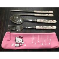 ราคา ชุดช้อน ส้อม ตะเกียบ คิตตี้ , โดเรม่อน (121040464)