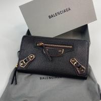 ราคา BALENCIAGA​ LONG​ WALLET 12 CARDS (18534426044)