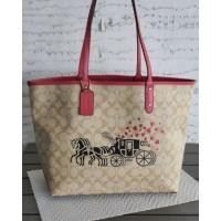 ราคา พร้อมส่ง Coach reversible city tote in signature canvas (7917388725)