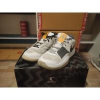 ราคา รองเท้าบาส(มือสอง)size9/42.5 (43273487293)