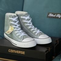 ราคา Converse All Star (Classic) ox - Gray Hi รุ่นฮิต สีเทาอ่อน หุ้มข้อ รองเท้าผ้าใบ คอนเวิร์ส ได้ทั้งชายหญิง (8616199265)