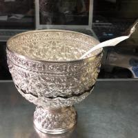 ราคา ขันเงินแท้ พร้อมพานและทัพพี (5820605854)