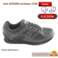 Eagle Giant Sneakers