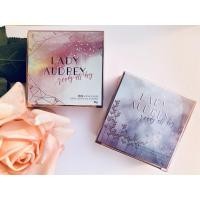 ราคา Lady Audrey Combo SET ซื้อแป้งฝุ่นสี 001 แถมฟรีแป้งแข็งผสมรองพื้นสี 20 (1406149366)