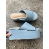 ราคา รองเท้า platform ส้นตึก สีฟ้า pastel (16676275844)