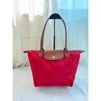 ราคา LONGCHAMP : Size S หูยาว สีแดง 545 สภาพสวยมาก ผ้าแข็ง หนังสวย แท้ 100% (28314668786)