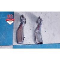 ราคา มือเปิดประตูด้านใน ford cortina mk1 (20917436907)