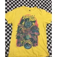 ราคา เสื้อJurassic park Jurassic World มือสองของแท้ ไซส์M ลายนี้พบเจอน้อย ลายสวยมากของสะสมไดโนเสาร์อ่านรายละเอียดก่อนสั่งซื้อ (29381208229)