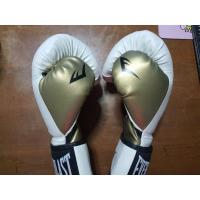 ราคา USEDนวมชกมวย Everlast รุ่น PowerLock 12oz. (8018053313)