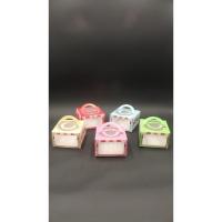 ราคา กล่องของชำร่วยหูหิ้ว กล่องเอนกประสงค์ ของชำร่วย เจาะหน้าต่าง งานแต่ง ของชำร่วย ใส่ผ้าขนหนู (22877047567)