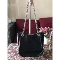 ราคา Charles&Keithแท้/กระเป๋าสะพาย(มือสอง) (19006379405)