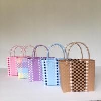 ราคา ตะกร้าสานเส้นพลาสติก ใส่เอกสาร สีหวานแหววขนาดกว้าง13ยาว25สูง22ซม.วัดจากขอบปากตระกร้า (20911677949)