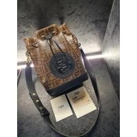 ราคา gucci boston limited + Fendi bucket zucca (19457274933)