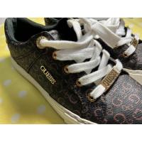 ราคา รองเท้าผ้าใบ GUESS เเท้100% ซื้อจากอเมริกา ไซต์6 US (women) (27335610606)