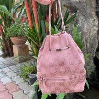 ราคา Gucci Mini Nylon Pink Drawstring Pouch Bag Unisex แท้ % มือสอง (6736100757)