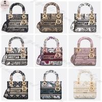 ราคา New, Dior, classic, mini, งานปัก Lady D-Lite, กระเป๋าถือ, กระเป๋าสะพายข้าง ของแท้ (27876700058)