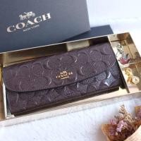 ราคา COACH กระเป๋าสตางค์ set มาพร้อมที่ห้อยกระเป๋าน่ารัก +กล่อง BOXED SOFT WALLET WITH CHARMS COACH (742481102)