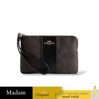 ราคา กระเป๋าสตางค์คล้องมือ COACH CW854 CORNER ZIP WRISTLET IN SIGNATURE CANVAS WITH STRIPE (IMXAQ) (28029907251)