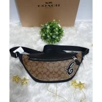 ราคา กระเป๋าคาดอก/คาดเอว COACH Warren Belt Bag In Signature Canvas With Signature Motif รุ่น F83282 (5742909129)