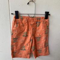 ราคา กางเกงขาสั้นสีส้มเด็กลายต้นมะพร้าว แบรนด์ uniqlo size 125-135 cm (4322095141)