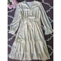 ราคา ชุดเดรส สีครีม ผ้าชีฟอง (28628067993)