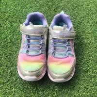 ราคา รองเท้าผ้าใบ แบรน sketchers มือสอง (28520735562)