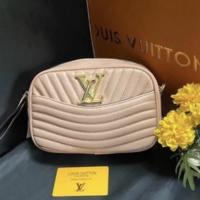 ราคา กระเป๋าหลุยส์ ขนาด 8 นิ้ว ทรงกล่อง (9519344773)