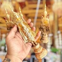 ราคา พระรัตนะ ปางห้ามสมุทรสองมือ ทรงเครื่องจักรพรรดิ สูง10นิ้ว ศิลปะสมัยรัตนโกสินทร์ เนื้อโลหะสำริดปิดทอง ขุดพบใต้กรุเจดีย์วั (13382384423)