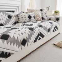 ราคา ✨✨พลัสเบาะโซฟาตุ๊กตาฤดูใบไม้ร่วงฤดูหนาวหนากันลื่นผ้าคลุมโซฟา 2025 เบาะโซฟาหนังสไตล์ครีมฝรั่งเศส (41374080825)