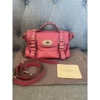 ราคา กระเป๋า mulberry alexa mini สี rasberry pink สภาพสวย (5090457059)