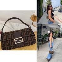 ราคา Used Fendi Baguette สีน้ำตาล อะไหล่เงิน ของแท้ 100% (21480002277)