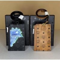 ราคา MCM card holder คล้องคอบัตร (13734477814)