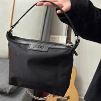 ราคา longchamp กระเป๋าแฟชั่นกระเป๋าสะพายข้าง+หูหิว655 10 นิ้ว X 7 นิ้ว (1000900) (43907664234)