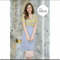ราคา เดรสสีเทา เสื้อลูกไม้ลายดอกเหลือง (M) งานป้าย JUST GIRLIE (มือ 2) (25224514190)