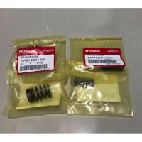 ราคา สปริงวาล์วตัวนอก-ตัวใน Sonic แท้เบิกศูนย์ 14751-KGH-900 (ตัวนอก) 14761-KGH-900 (ตัวใน) (26692808219)