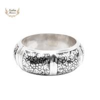 ราคา กำไลถมเงินแท้ทรงฟักทองลายดอกพิกุล (28375870573)