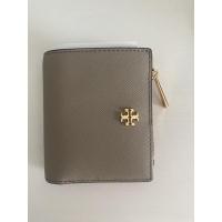 ราคา กระเป๋าสตางค์ใบสั้น Tory Burch (Emerson Mini Wallet) (3081625766)