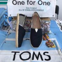 ราคา TOMS Original ของแท้ อ่านก่อนสั่งซื้อ (1259149384)