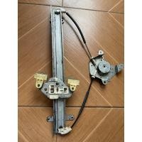 ราคา รางยกกระจกไฟฟ้า NISSAN B14ประตูหน้าขวา FRแท้มือสองญี่ปุ่น (18173448855)