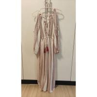 ราคา เดรสสไตล์โบฮีเมี่ยนสีขาวแดงช่วงไหล่เปิดมีโบว์ผูก (41664098875)