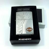 ราคา ไฟเเช็ค Zippo 28825, Harley Davidson, High Polish Chrome Finish Lighter, Full Size ของใหม่ (17557272)