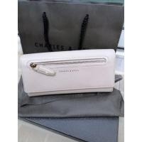 ราคา ของใหม่ มีตำหนิ กระเป๋าสตางค์ยาว Charles and Keith แท้ สีชมพูอ่อน สีเบจ (2395357476)