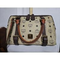 ราคา กระเป๋า MCM สีครีม แท้ 100% (27756031566)